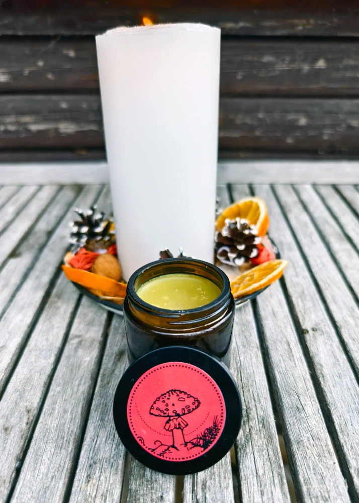 Botanický olejový macerát – muchomůrka, kostival, CBD (sběratelský předmět) 60 ml